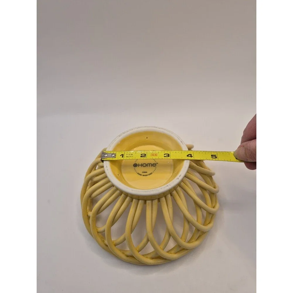 HOME Porcelain Pottery Open Weave Lattice Basket Bread Muffin Fruit Yellow Bowl